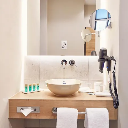 Seehotel Мария-Лах Экстерьер фото