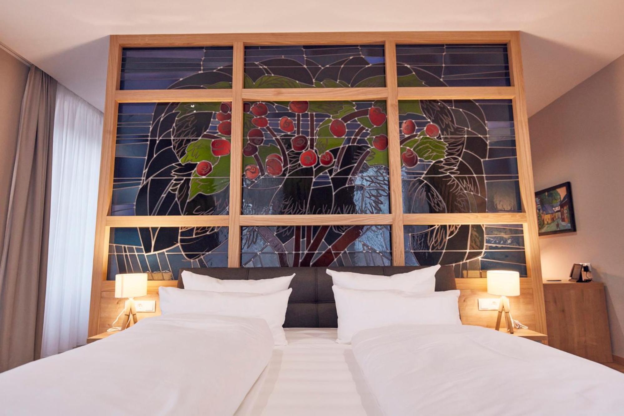 Seehotel Maria Laach